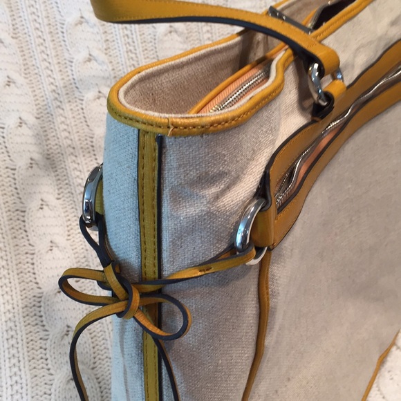 Knomo Laurel 15” Tote/Computer Bag - Picture 4 of 8